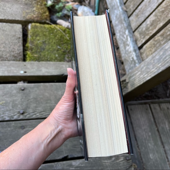 🌷 Breaking Dawn First Edition Hardcover Book By Stephanie Meyer - Picture 8 of 16